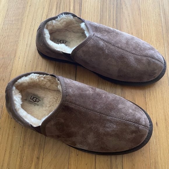 UGG | Shoes | Ugg Mens Scuff Romeo Ii 